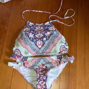 Irreversible swimsuit